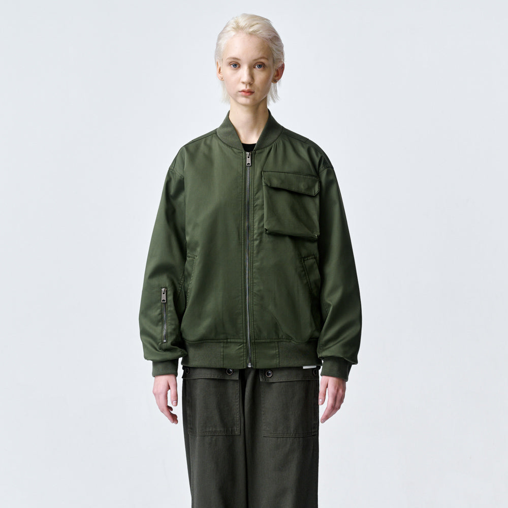 ARVOpm 軍綠鋪棉飛行夾克｜商品圖 2
