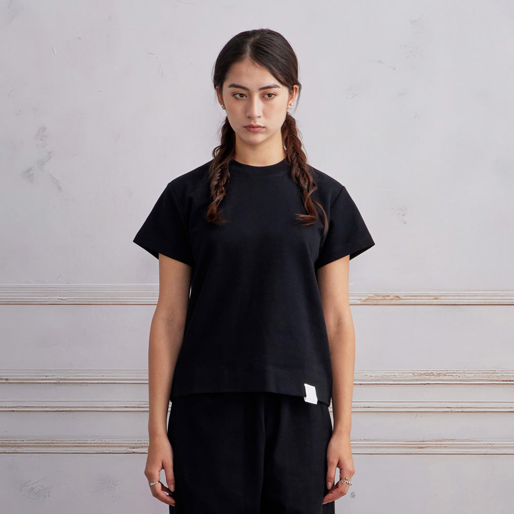 ARVOpm 簡約黑色Baby Tee 商品圖 2