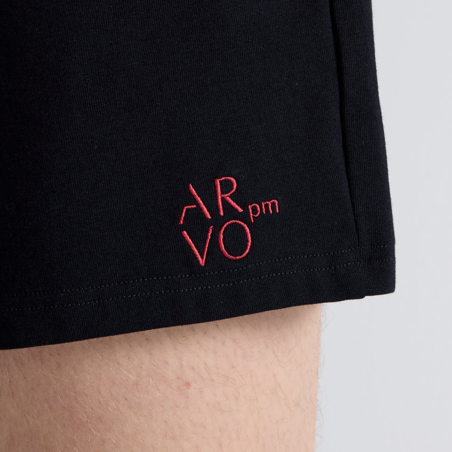 ARVOpm Logo 刺繡黑色寬直筒短褲 商品圖 7