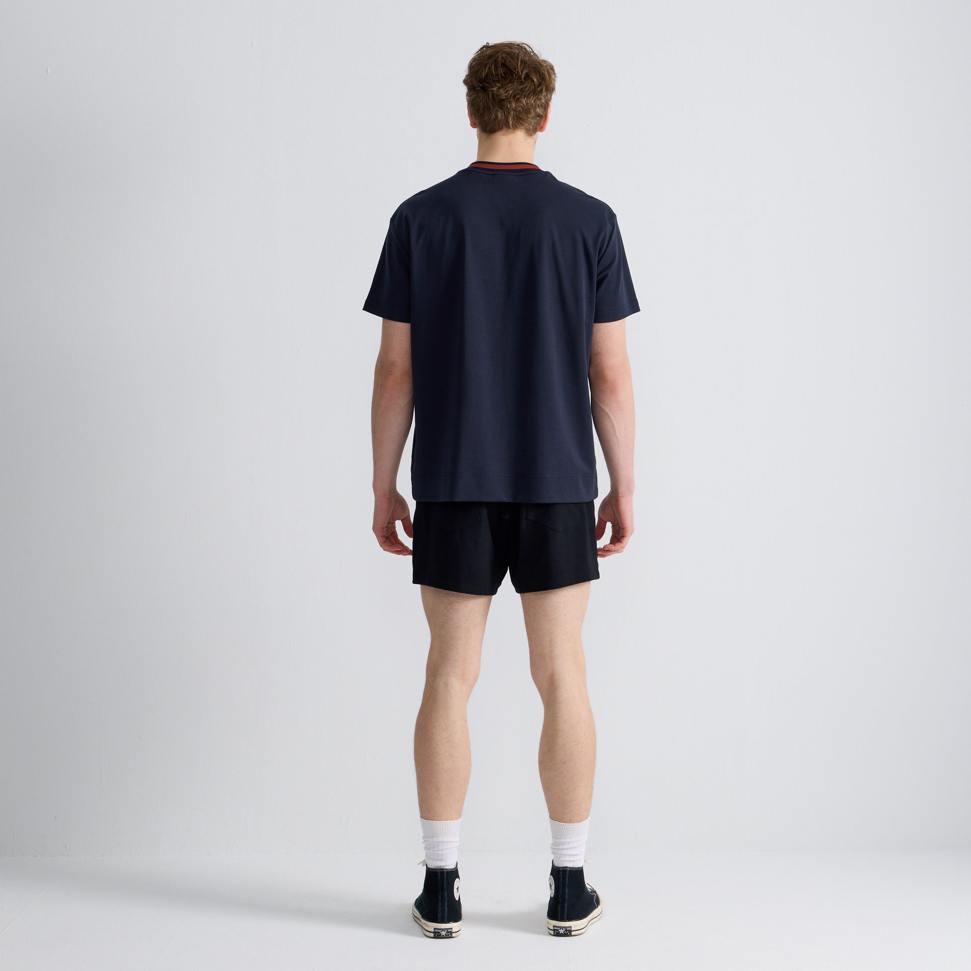 ARVOpm 藏青撞色領寬版 T-Shirt 商品圖 2