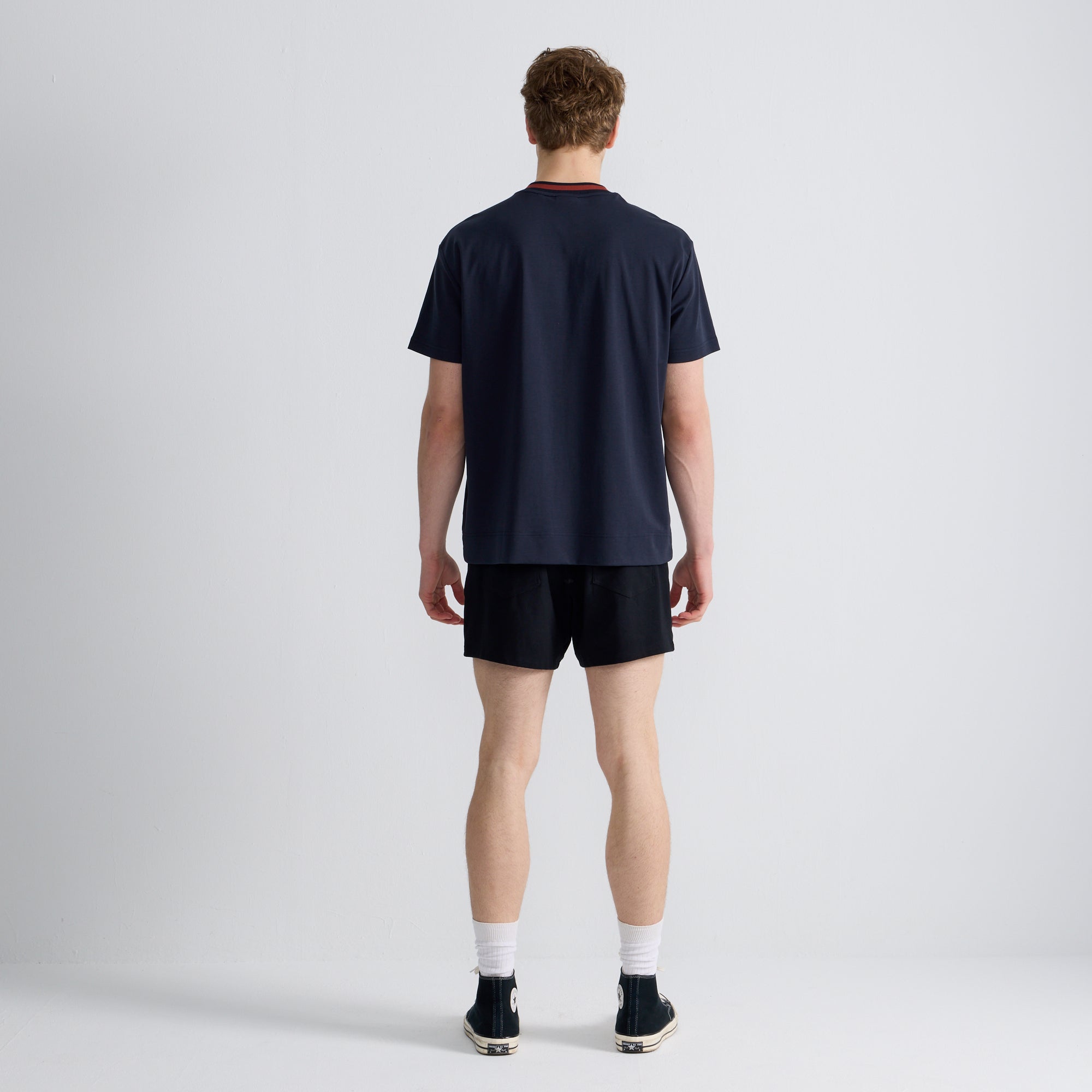 ARVOpm 藏青撞色領寬版 T-Shirt 商品圖 2